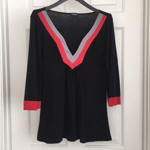 Eyeshadow Women's Top Large Black Deep V Neck 3/4th Sleeves T-Shirt